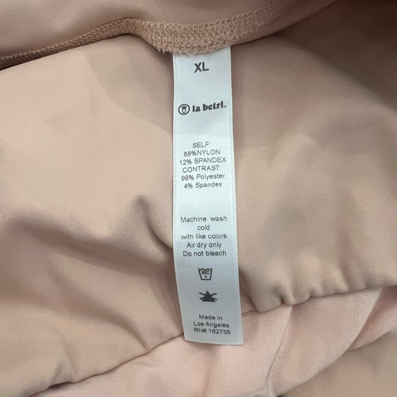 La Betri Joey Pouch Pink Leggings with Tuck In Zipper Pouch Size XL Yoga Running - Picture 7 of 11